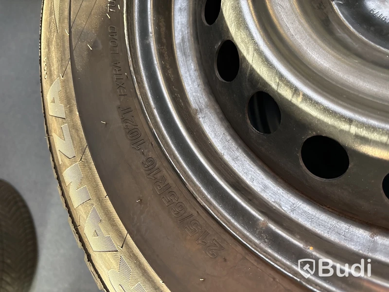 4 st. Vinterhjul Bridgestone 215,65R16 102T