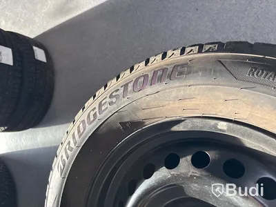 4 st. Vinterhjul Bridgestone 215,65R16 102T