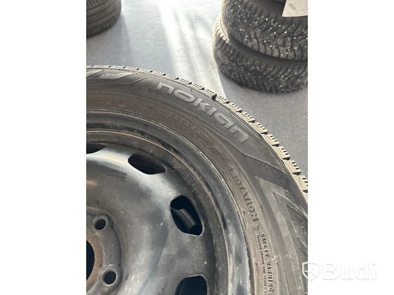 4 st. Vinterhjul Nokian 215/65R16 102R XL