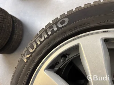 4 st. Vinterhjul Kumho 205/55R16 94T