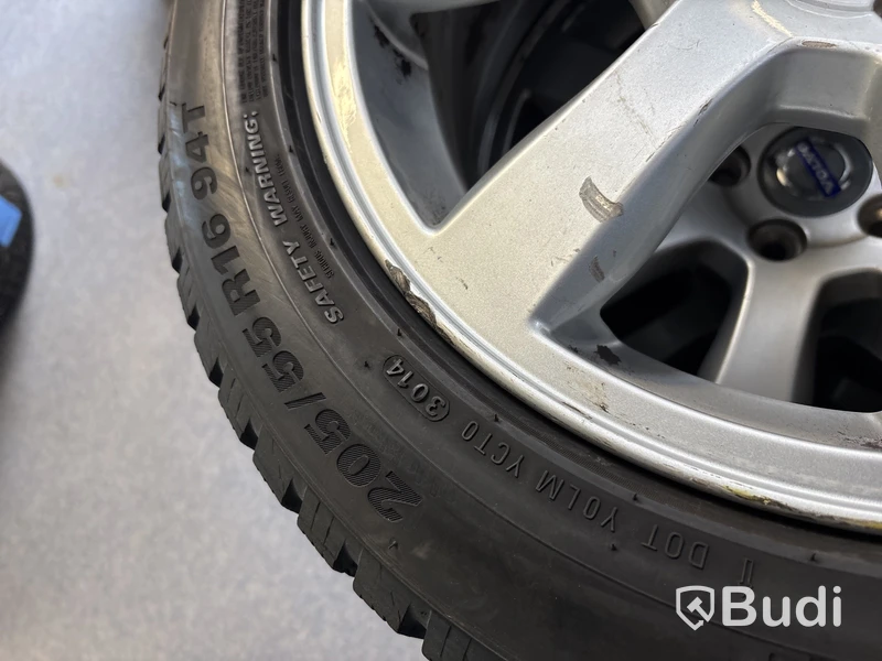 4 st. Vinterhjul Kumho 205/55R16 94T