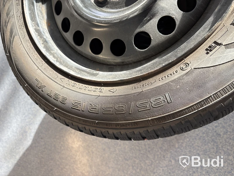3 st. Vinterhjul Nokian 185/65R15 92T XL
