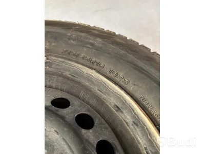 4 st. Vinterhjul Bridgestone 215/65R16 102S