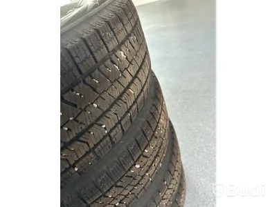 4 st. Vinterhjul Bridgestone 215/65R16 102S