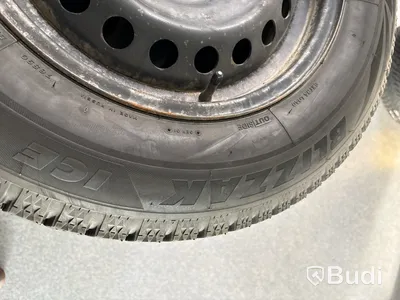 4 st. Vinterhjul Bridgestone 215/65R16 102S