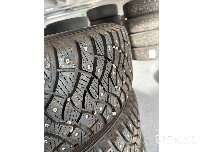 4 st. Vinterhjul Falken 215/65R16 102T
