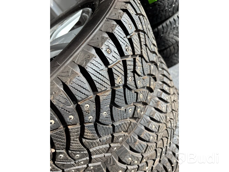 4 st. Vinterhjul Falken 215/65R16 102T