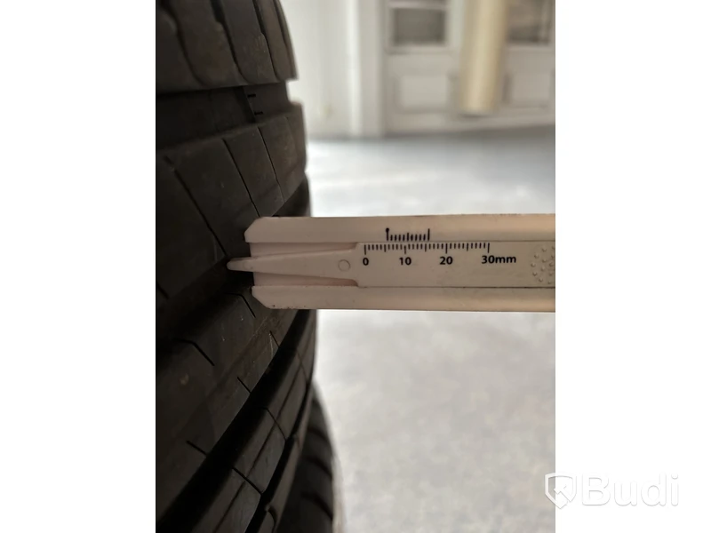 4 st. Vinterhjul Michelin 245/50R20