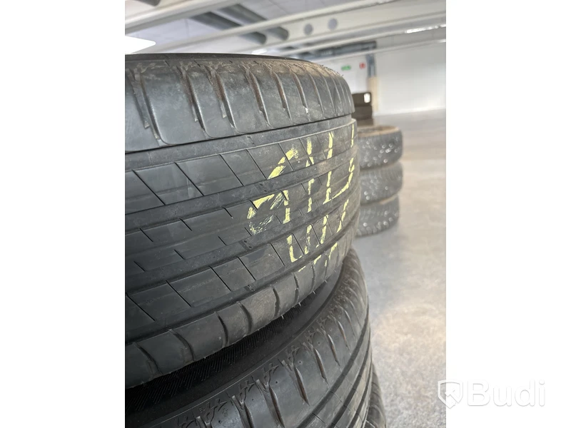 4 st. Vinterhjul Michelin 245/50R20