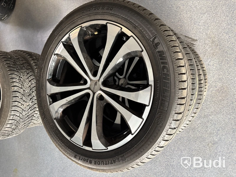 4 st. Vinterhjul Michelin 245/50R20