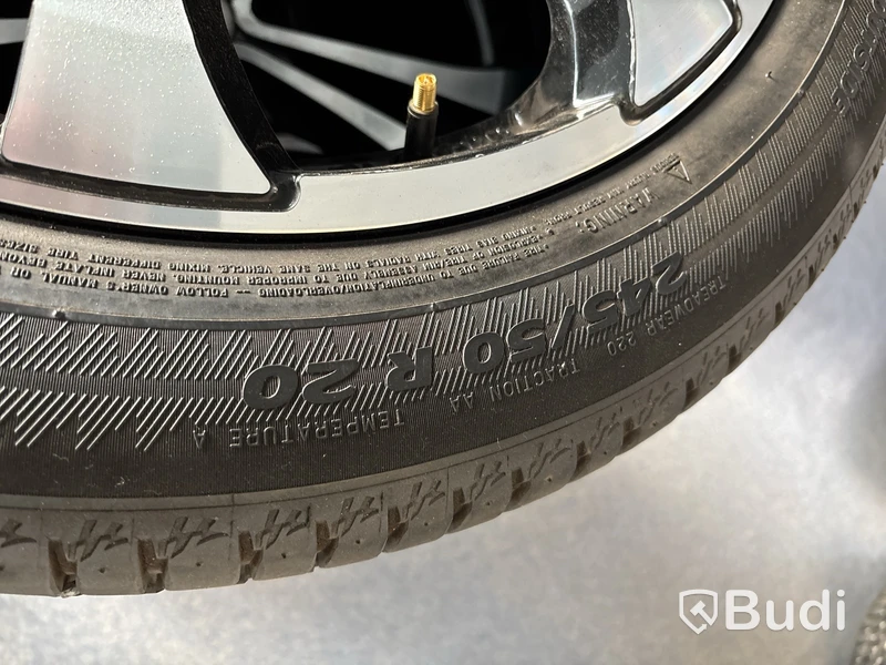 4 st. Vinterhjul Michelin 245/50R20