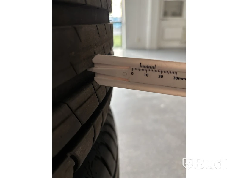 4 st. Vinterhjul Michelin 245/50R20