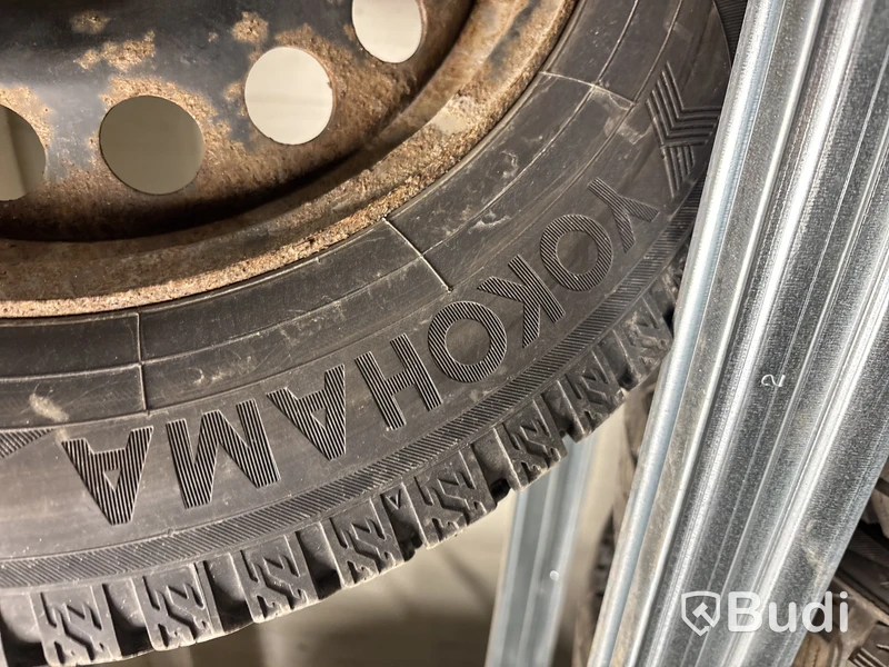 4 st. Vinterhjul Yokohama 195/65R16 95T IG55
