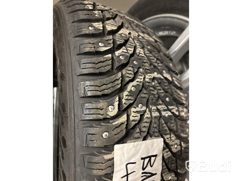 4 st. Vinterhjul Nokian 205/55R17