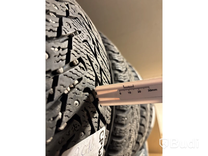 4 st. Vinterhjul Nokian 195/55R16 91T XL