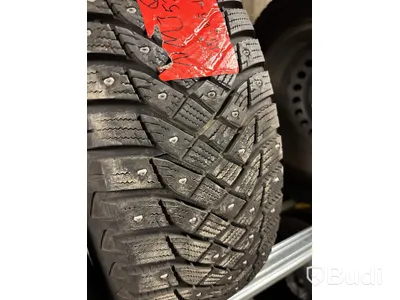 4 st. Vinterhjul Goodyear 215/55R16 102T