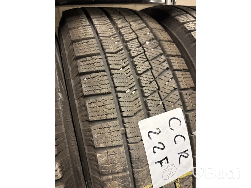 4 st. Vinterhjul Bridgestone 215/65R16 102S