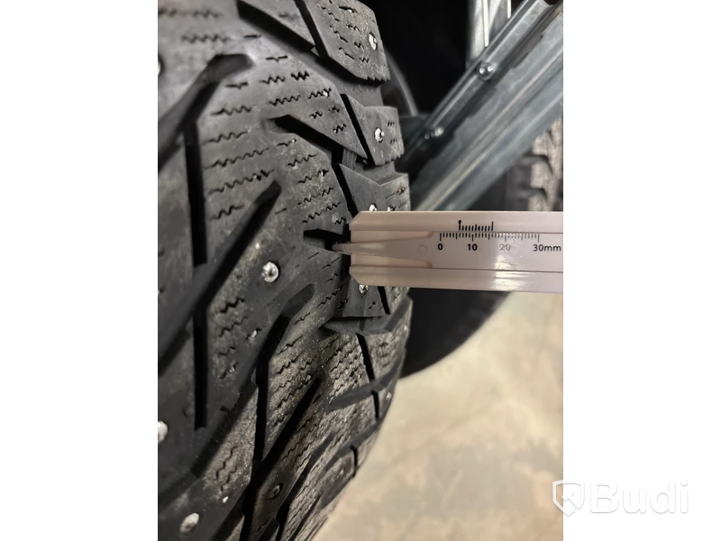 4 st. Vinterhjul Salin 215/65R16 102T