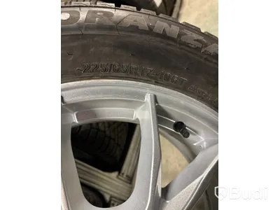 1 st. Vinterhjul Bridgestone 225/65R17 106T