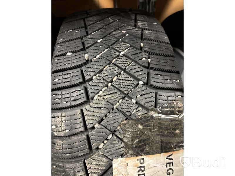 4 st. Vinterhjul Pirelli 205/55R16 94T