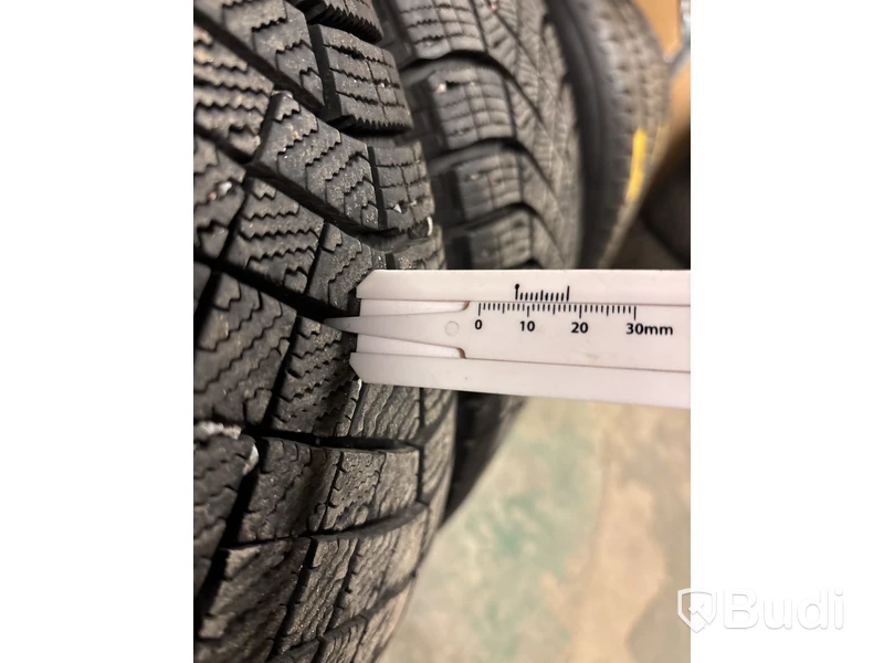 4 st. Vinterhjul Pirelli 205/55R16 94T