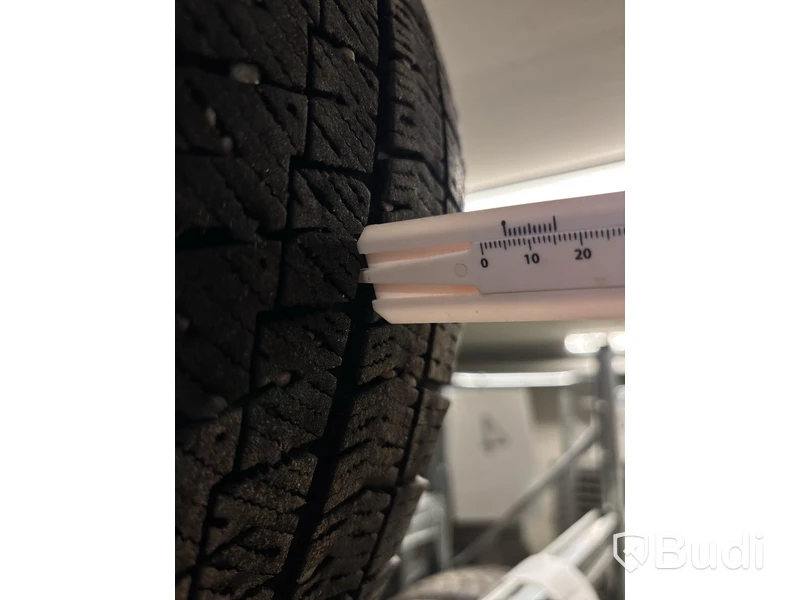 4 st. Vinterhjul Bridgestone 205/55R16 94T