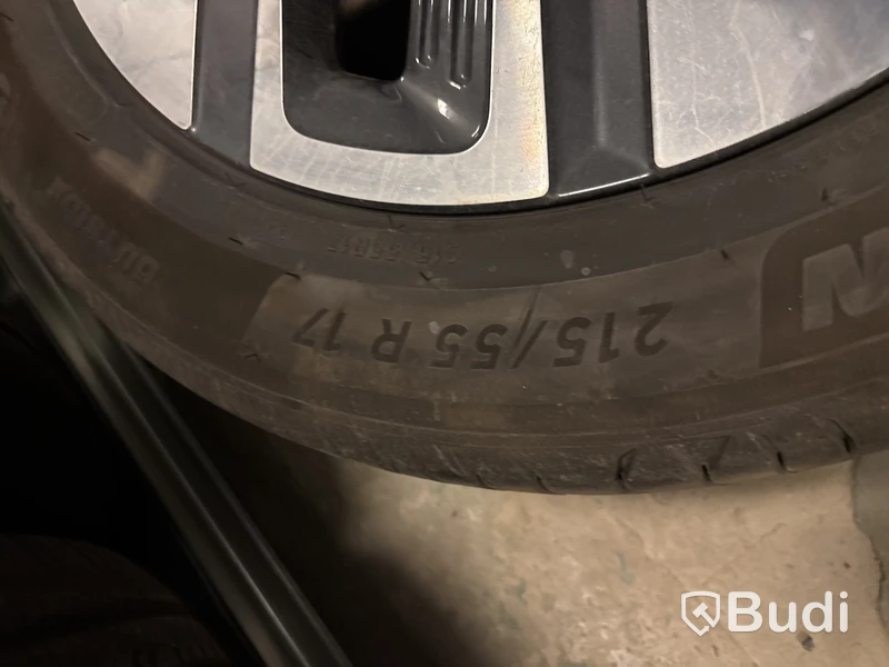 4 st. Sommarhjul Michelin 215/55R17