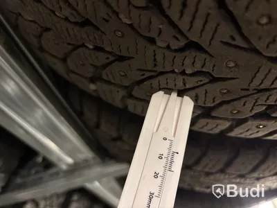 4 st. Vinterhjul Kumo 215/55R17 98T
