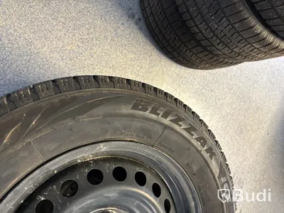 4 st. Vinterhjul Bridgestone 215/65R16 102S