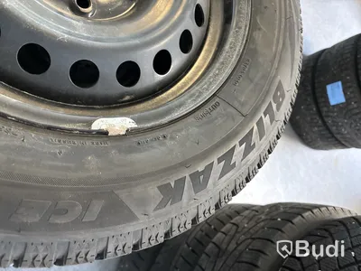 4 st. Vinterhjul Bridgestone 215/65R16 102S
