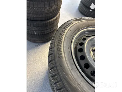 4 st. Vinterhjul Bridgestone 215/65R16 102S