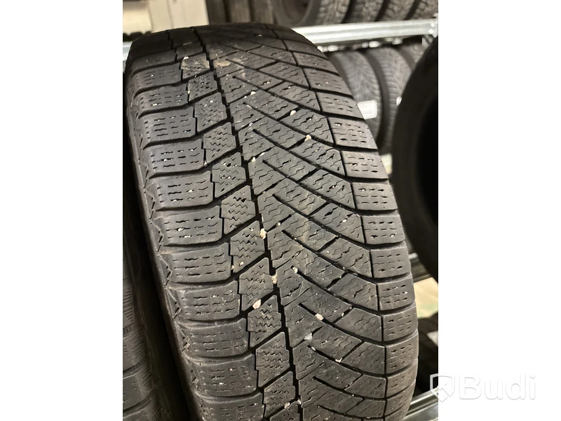 4 st. Vinterdäck Continental 205/55R16 T XL