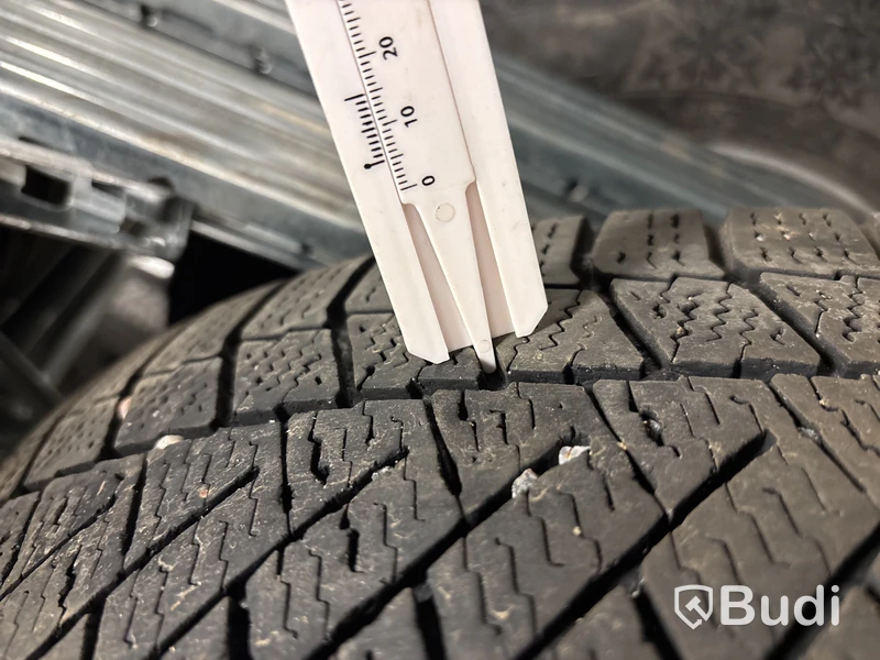 4 st. Vinterdäck Continental 205/55R16 T XL
