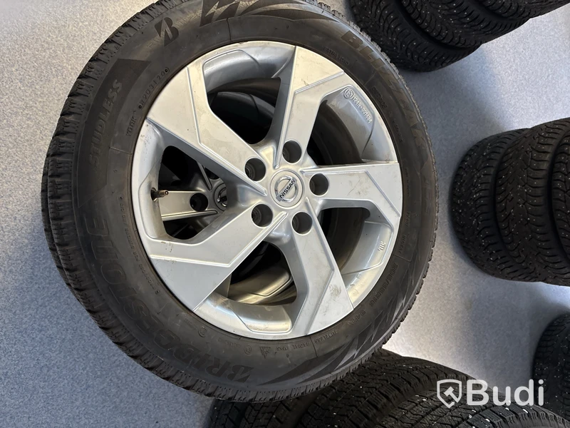 4 st. Vinterhjul Bridgestone 205/55R16 94T