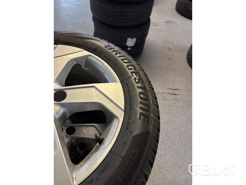 4 st. Vinterhjul Bridgestone 205/55R16 94T