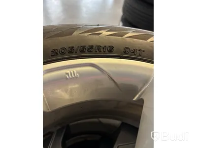4 st. Vinterhjul Bridgestone 205/55R16 94T