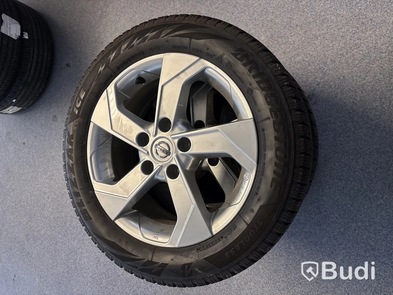 4 st. Vinterhjul Bridgestone 205/55R16 94T