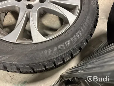 2 st. Vinterhjul Bridgestone 225/55R17 101T