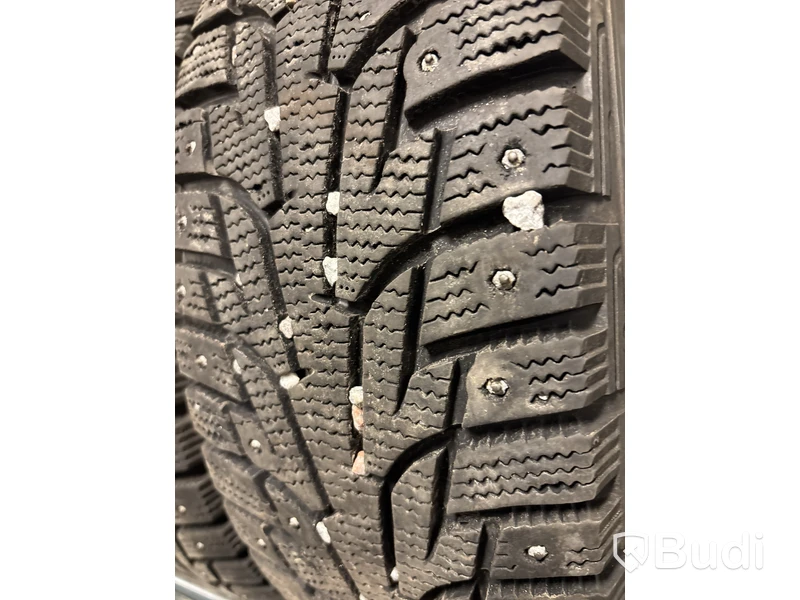4 st . Vinterhjul Hankook 185/65R15 92T