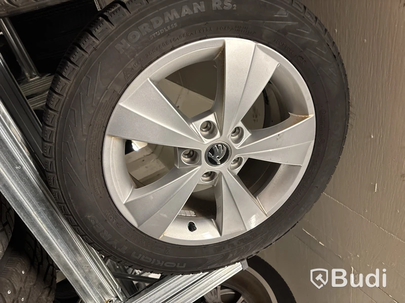 2 st. Vinterhjul Nokian 205/60R16 96XL