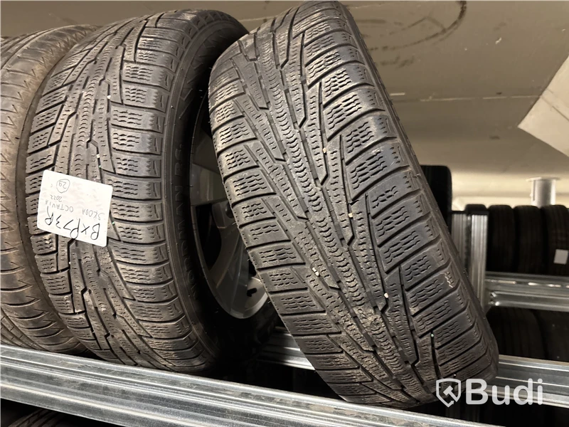 2 st. Vinterhjul Nokian 205/60R16 96XL