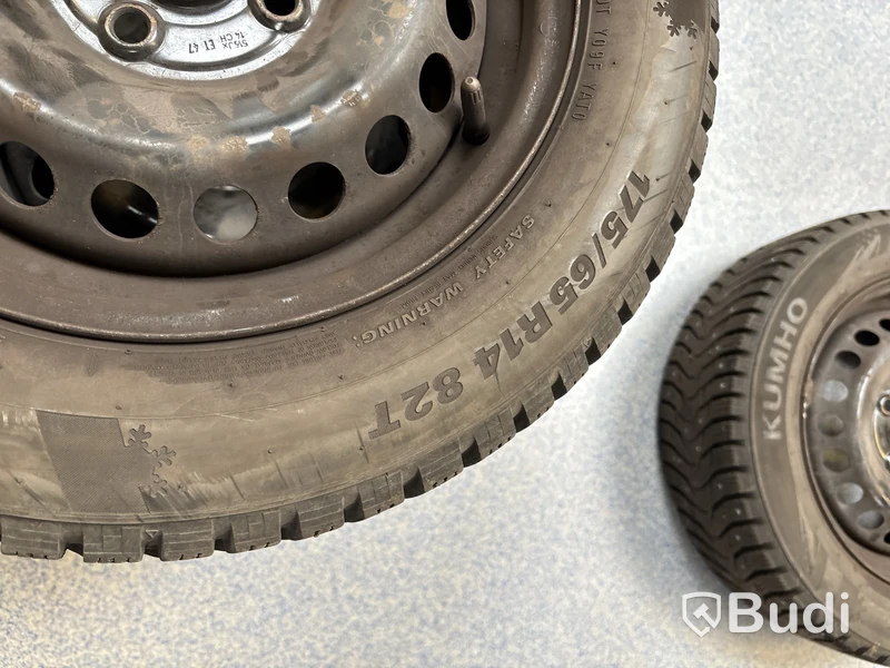 4 st. Vinterhjul Kumho 175/65R14 82T