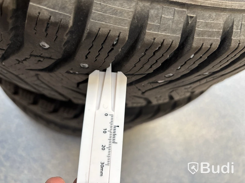 4 st. Vinterhjul Kumho 175/65R14 82T