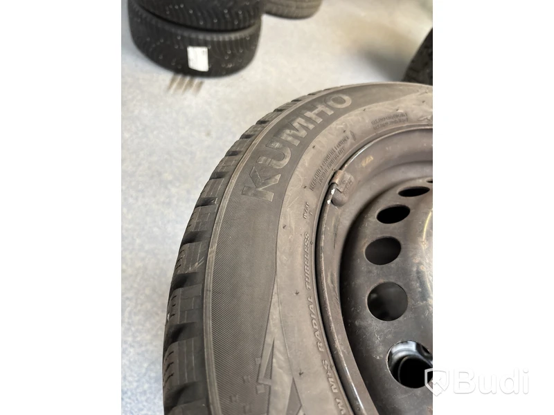 4 st. Vinterhjul Kumho 175/65R14 82T