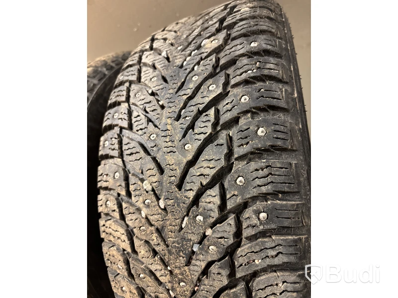 4 st. Vinterhjul Nokian 225/55R16