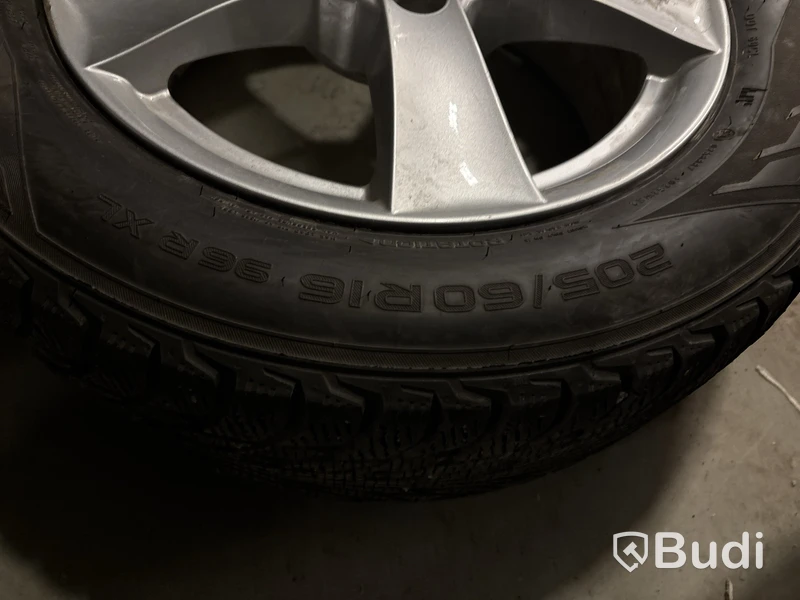 4 st. Vinterhjul  Nokian 205/60R16 96R XL