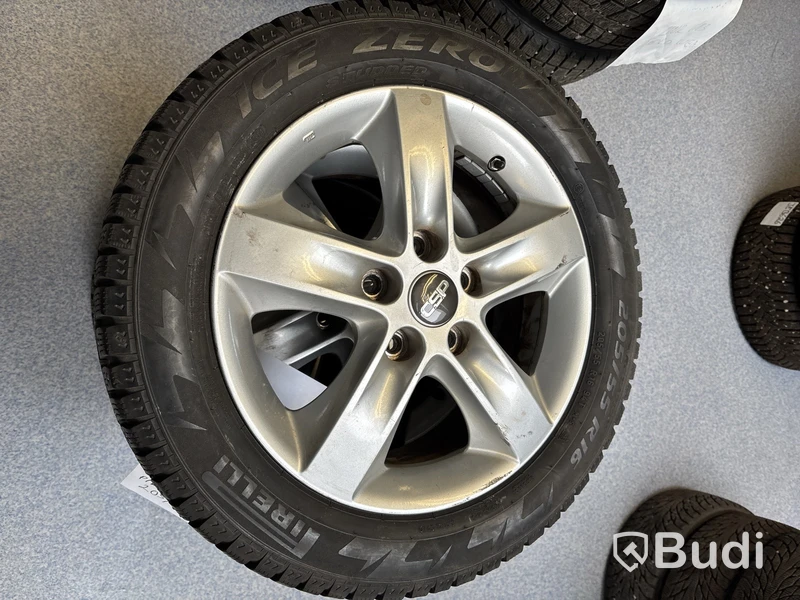 4 st. Vinterhjul Pirelli 205/55R16