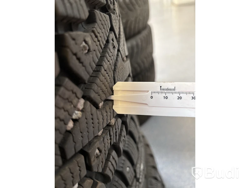 4 st. Vinterhjul Pirelli 205/55R16