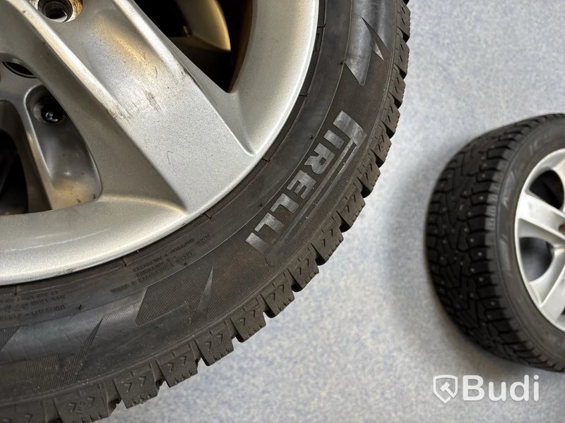 4 st. Vinterhjul Pirelli 205/55R16