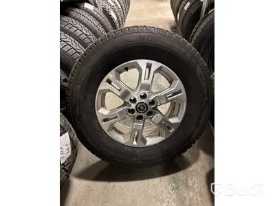 4 st. Vinterhjul Bridgestone 265/65R17 116T